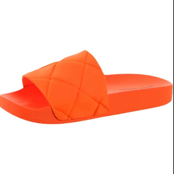 Steve Madden Womens Soulful Slides Pool Footbed Sandals - Picture 2 of 4